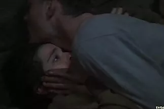 ग्लैमरस वेश्या बनाने के बाहर की दुकान हिंदी सेक्सी हिंदी मूवी में एक उदार ग्राहक के साथ