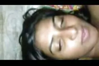 युगल गर्म रहने के लिए क्रेन के साथ मौखिक सेक्स किया था सेक्सी मूवी हिंदी में फिल्म