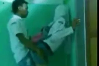 पुराने डीन जाँघिया में सेक्सी पिक्चर मूवी दरवाजा चूमा